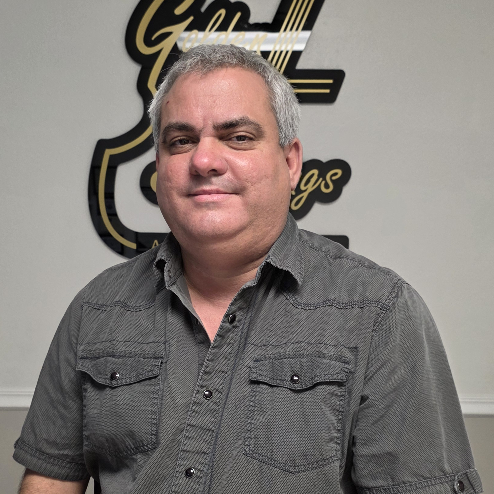 Professor Edel Munoz